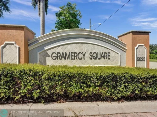 141 Gramercy Square Dr