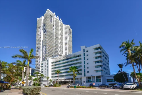 6345 Collins Ave 407