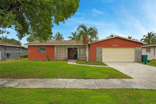 20600 NW 2 Ct