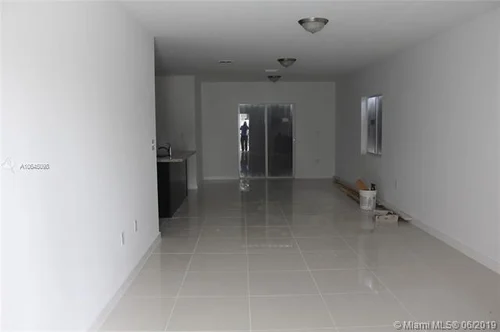 1150 NW 51 ST, Miami FL 33127