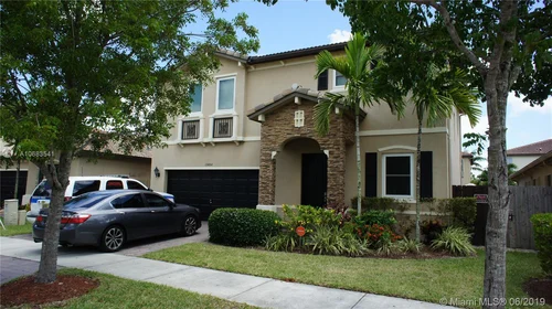 10484 sw 225 ter, Miami FL 33190