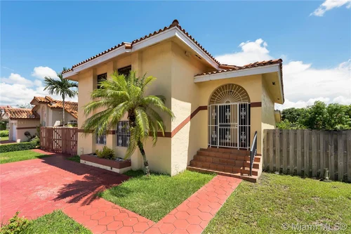 13670 SW 80th Street, Kendall FL 33183