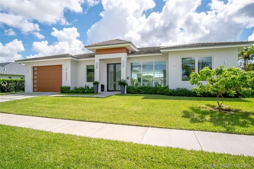 8521 SW 93rd Ct, Miami FL 33173