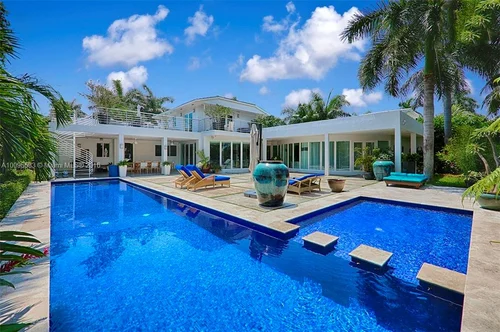 172 Golden Beach Dr, Golden Beach FL 33160