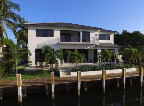 2900 NE 48TH CT, Lighthouse Point FL 33064
