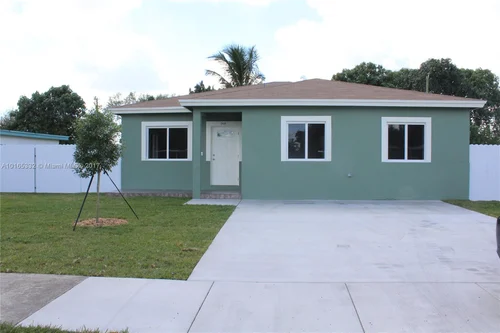 2430 NW 162nd Ter, Miami Gardens FL 33054
