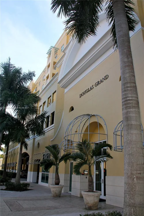 50 Menores Ave # 619, Coral Gables FL 33134