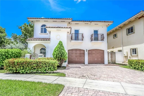 15502 SW 13th Ter, Miami FL 33194