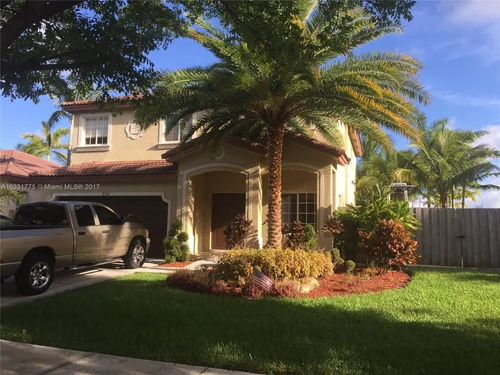 8742 SW 212 TE, Miami FL 33189