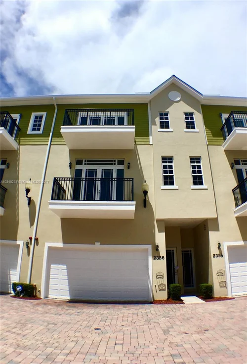 2354 Wilton Drive # 2354, Wilton Manors FL 33305