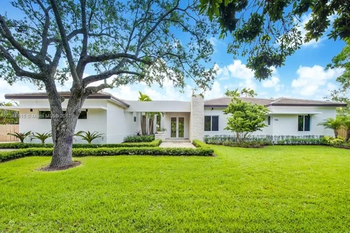 7980 SW 160th St, Palmetto Bay FL 33157