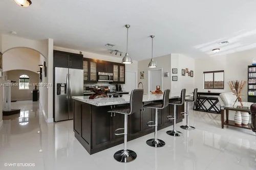 15634 SW 13th Ter, Miami FL 33194