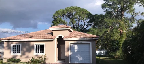 16021 NW 38th Ct, Miami Gardens FL 33054