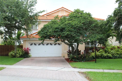 9364 SW 212th Ter, Miami FL 33189