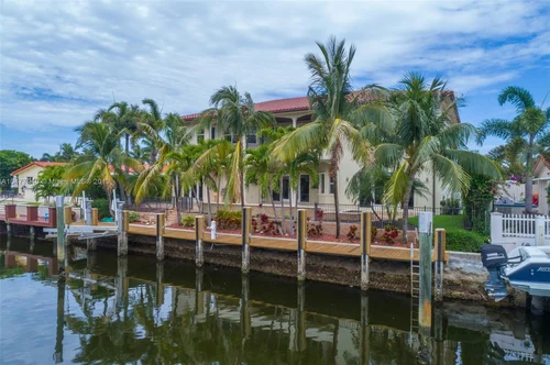 4201 NE 25th Ave, Lighthouse Point FL 33064