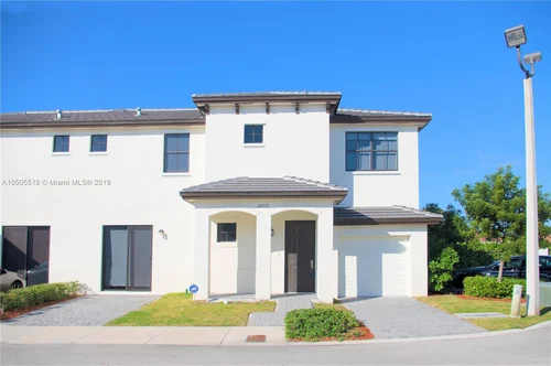 22575 SW 102nd Ave, Miami FL 33190