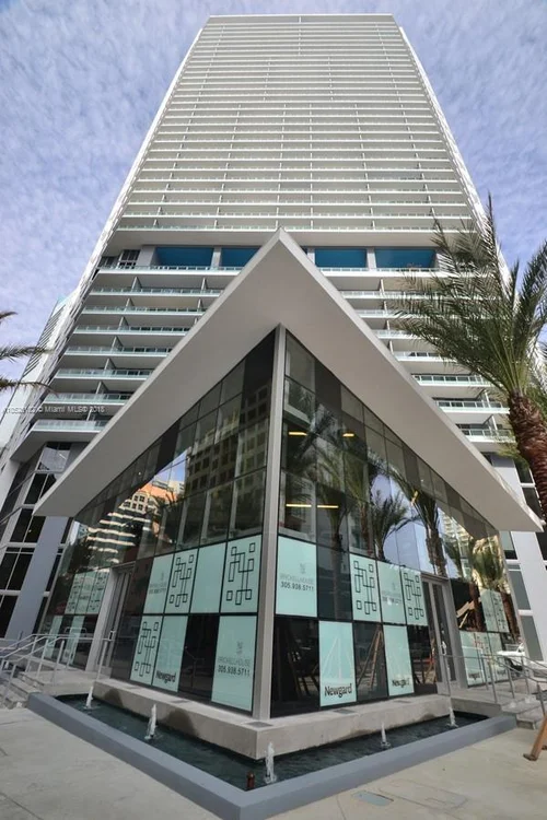 1300 Brickell Bay Dr # 705, Miami FL 33131