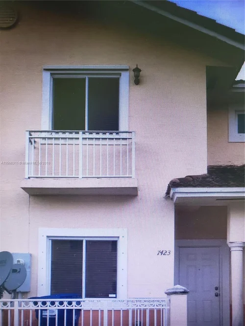 7423 NW 182nd St # 7423, Hialeah FL 33015