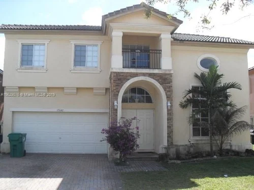 15642 SW 8th Ln, Miami FL 33194