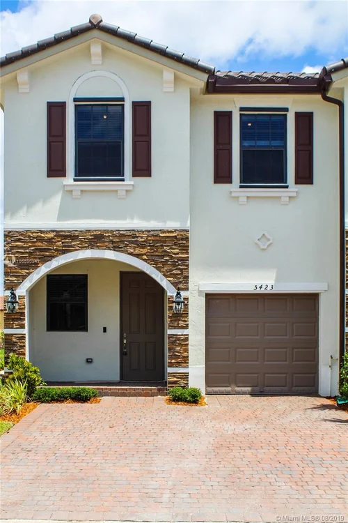 5423 NW 27th street # 5423, Margate FL 33063
