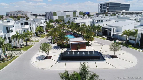 8219 NW 34th St, Doral FL 33122
