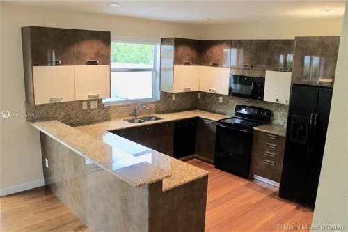 9212 SW 171 CT, Kendall FL 33196