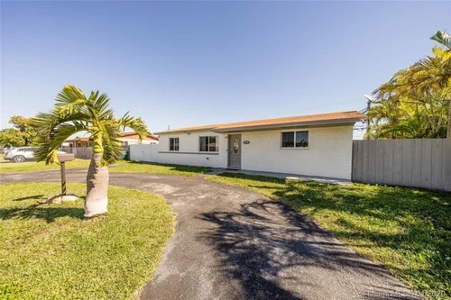 20201 SW 112th Ct, Miami FL 33189