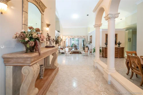 8550 SW 2nd St, Miami FL 33144