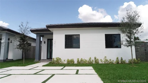 10411 SW 25th St, Miami FL 33165