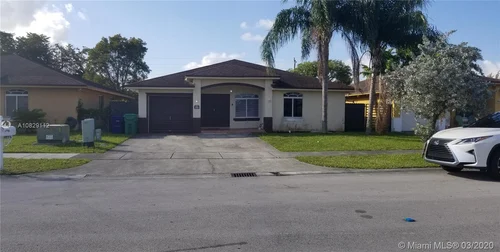3816 NW 201st Ter, Miami Gardens FL 33055