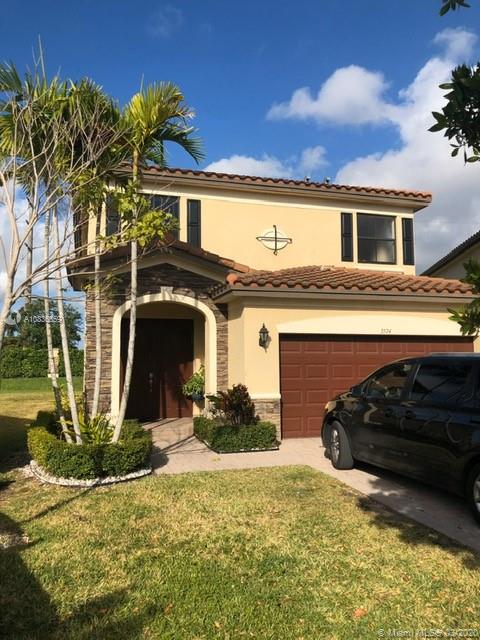 3574 W 86 terr, Hialeah Gardens FL 33018