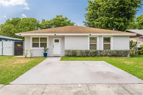11565 SW 215th St, Miami FL 33189