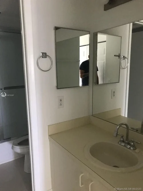 8660 sw SW 212th st # 102, Kendall FL 33189