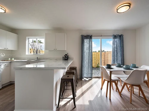 251 SW 6th Ln, Florida City FL 33034