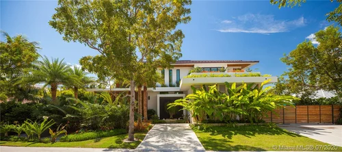 130 Island Drive, Key Biscayne FL 33149