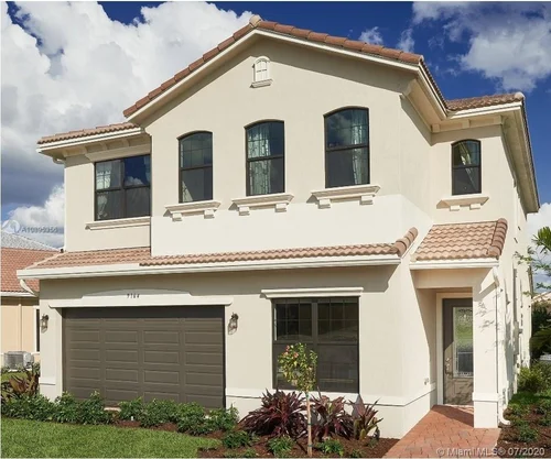 8775 NW 37th Dr, Coral Springs FL 33065