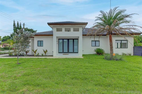 5905 SW 20th St, Miami FL 33155