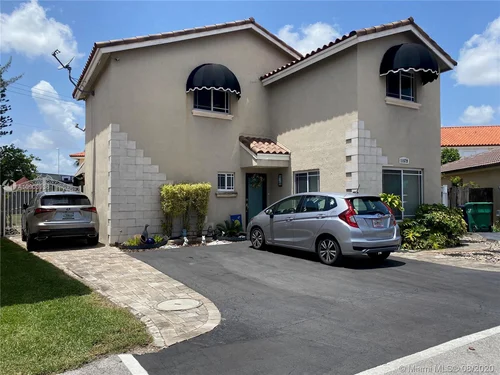 11579 SW 6th St, Sweetwater FL 33174