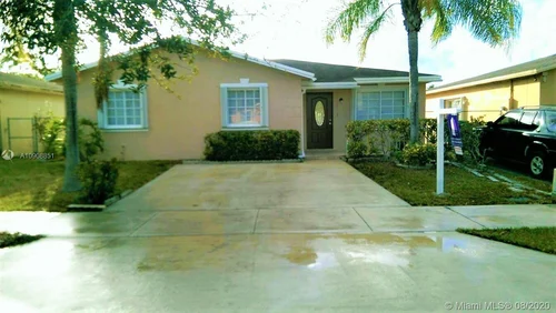 20168 NW 38th Pl, Miami Gardens FL 33055