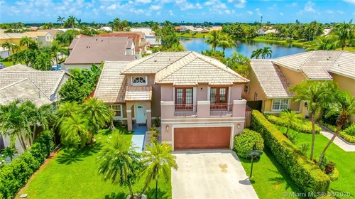 8353 SW 161st Pl, Kendall FL 33193