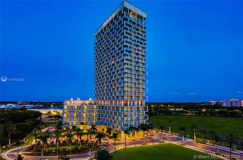 2000 Metropica Way # 1711, Sunrise FL 33323