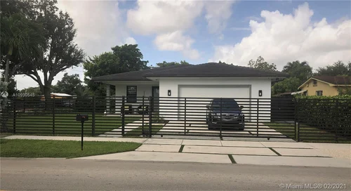 6809 SW 12 St, Miami FL 33144
