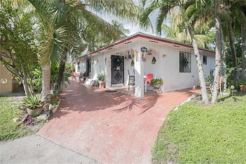 20780 NW 41st Ave Rd, Miami Gardens FL 33055