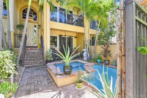 842 NE 22nd Dr, Wilton Manors FL 33305