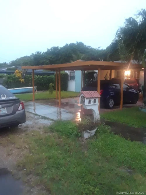 980 NW 114th St, Miami FL 33168