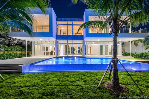 373 Center Island Drive, Golden Beach FL 33160