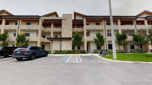 7819 NW 104th Ave # 37, Doral FL 33178