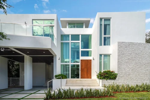201 Buttonwood Dr, Key Biscayne FL 33149