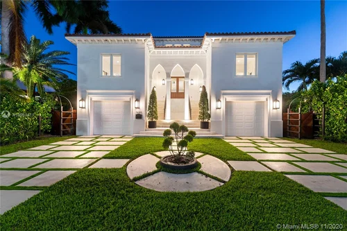 1460 S Treasure Dr, North Bay Village FL 33141