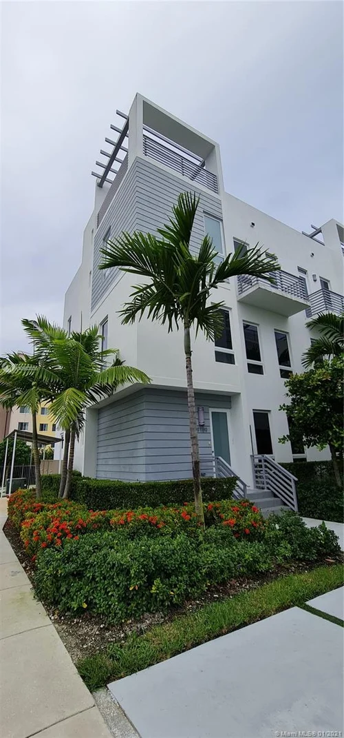 9189 NW 33rd St # 9189, Doral FL 33172